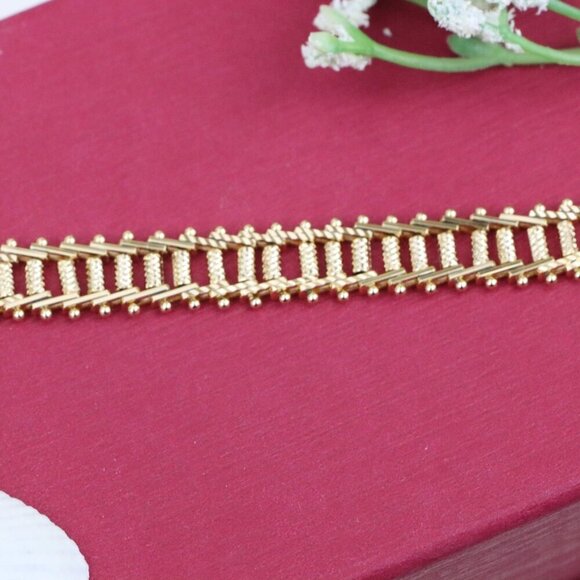 "Elegant Rose Gold Plated Bracelet with Textured Ladder Design, XPBL0858 - Picture 11 of 12